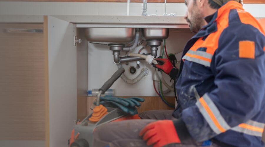 Leak Detection in Albion, IA